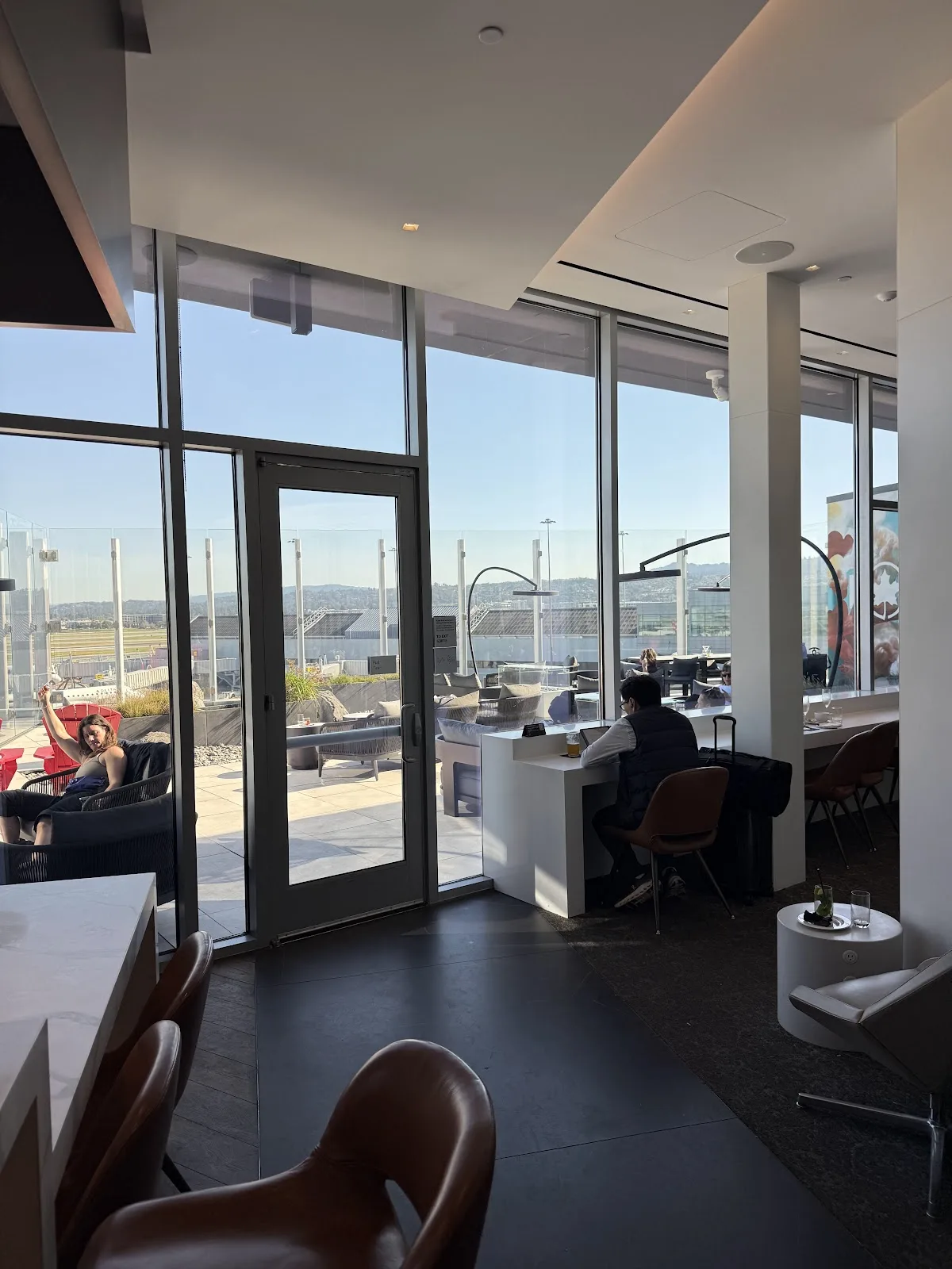 Air Canada Maple Leaf Lounge