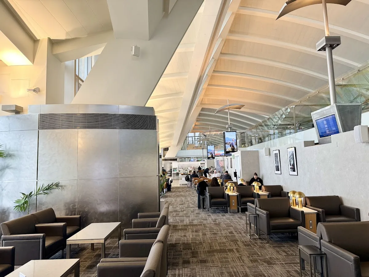 American Airlines Admirals Club