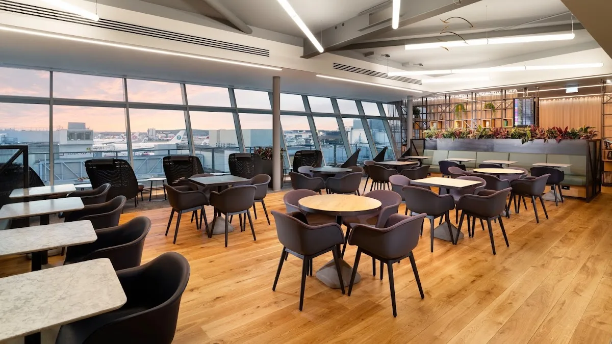 Aspire Lounge Gatwick South