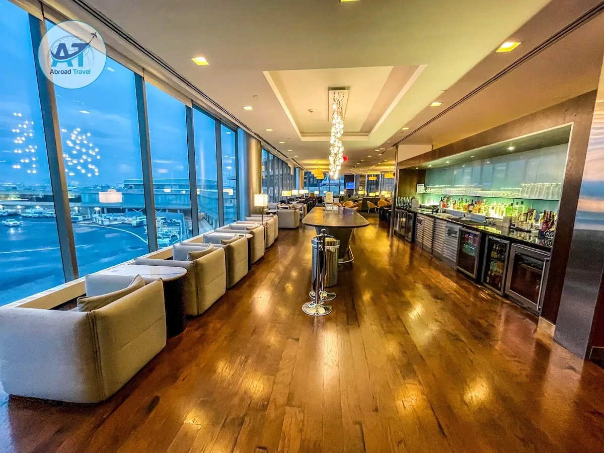 British Airways Galleries Lounge