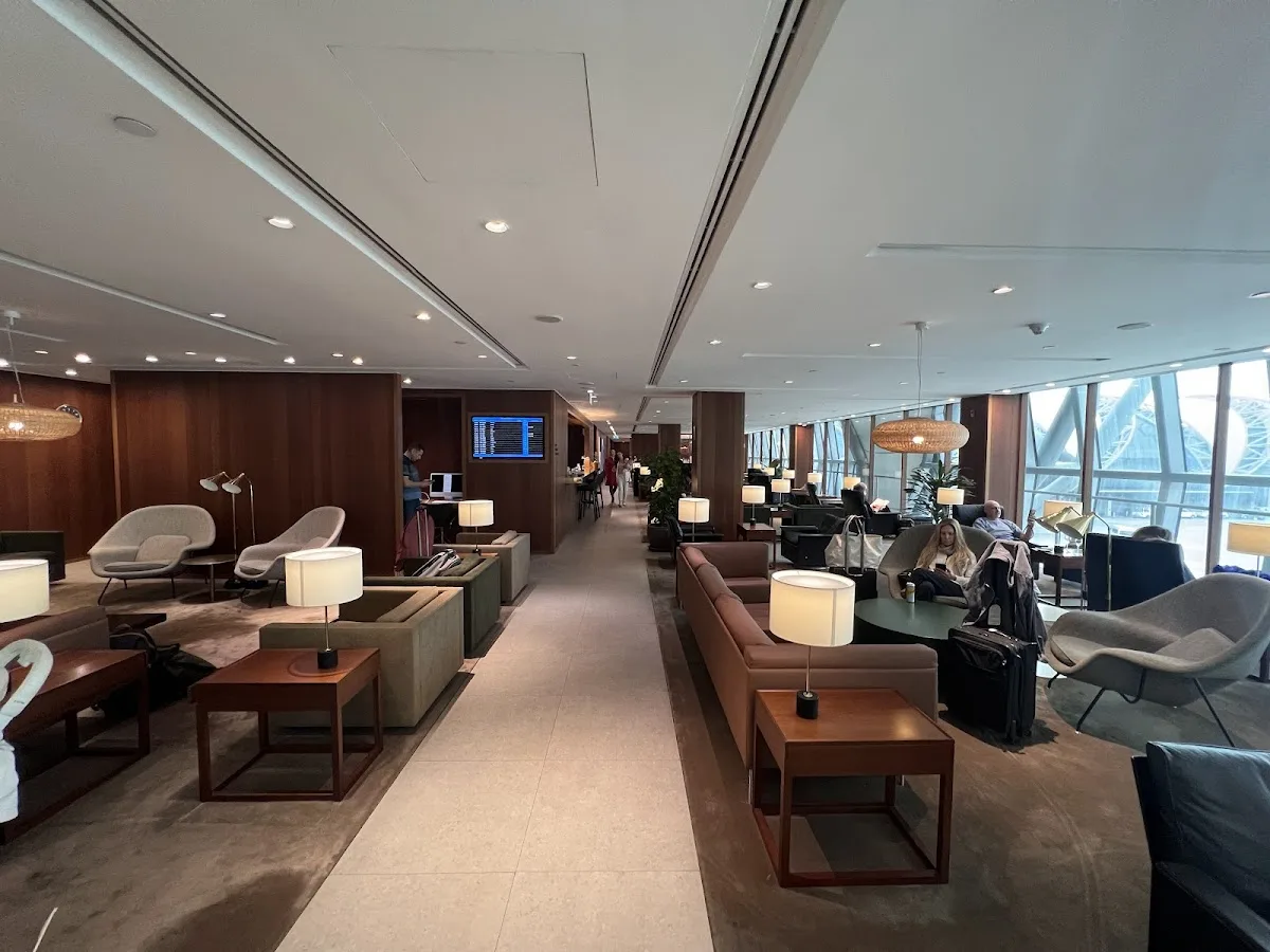 Cathay Pacific Lounge Singapore