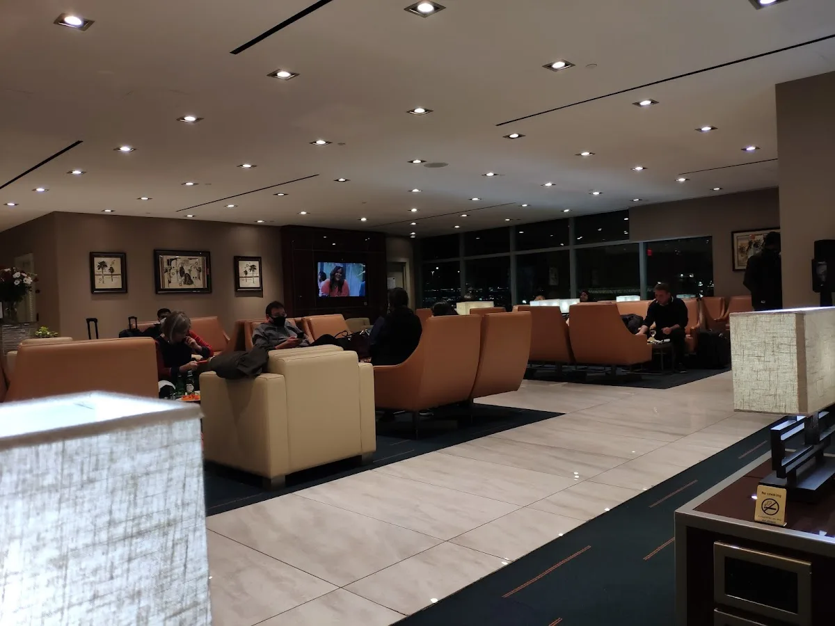 Emirates Lounge New York JFK