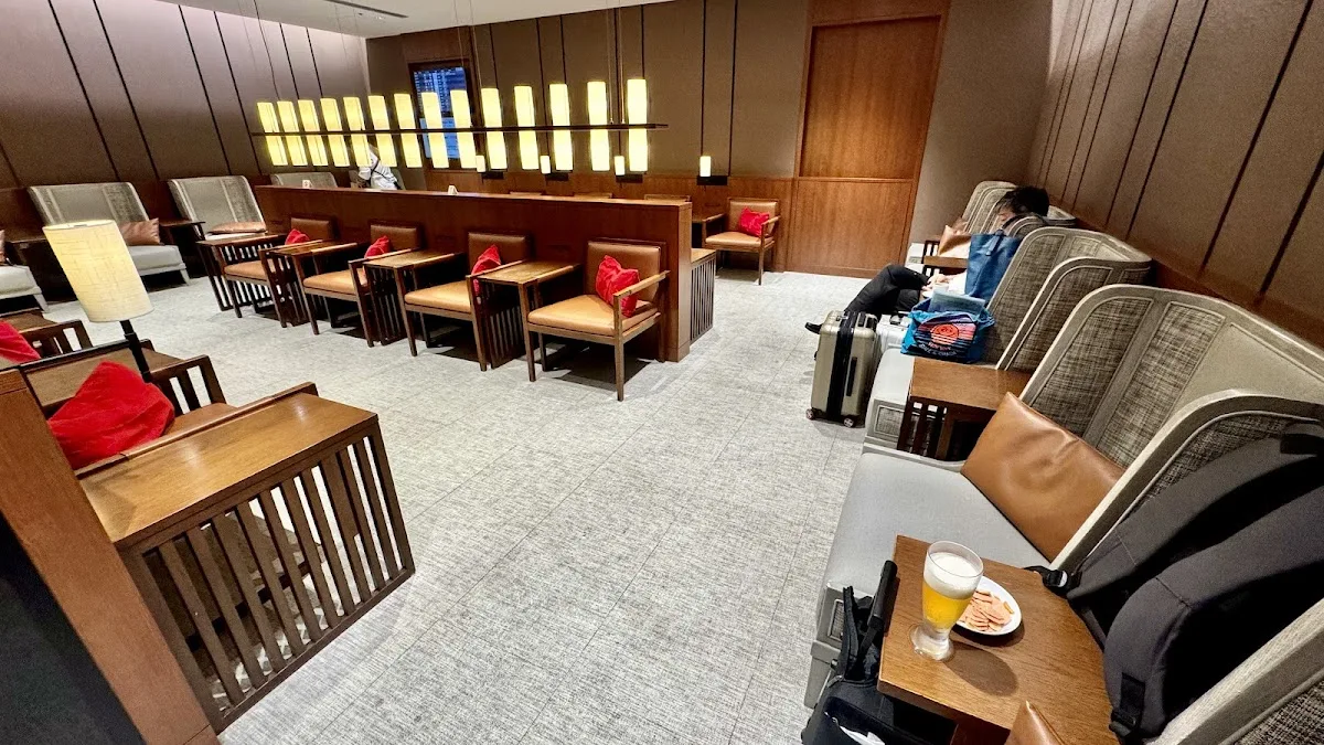 JAL Sakura Lounge Naha